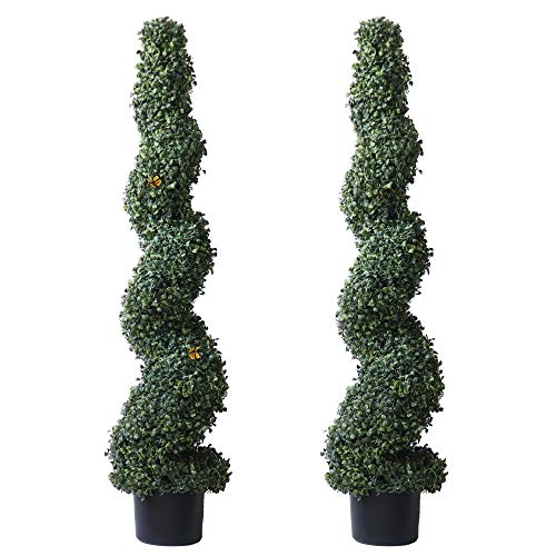 6 Time-Saving Amazon Hacks For A Summer-Ready Yard